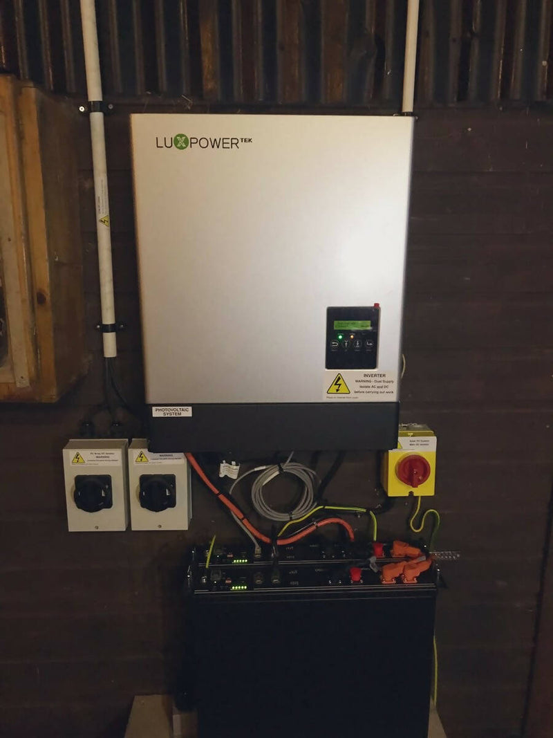 5.5Kw Luxpower Solar Kit With 5.12kwh Dyness & 8x 455w Solar Panels